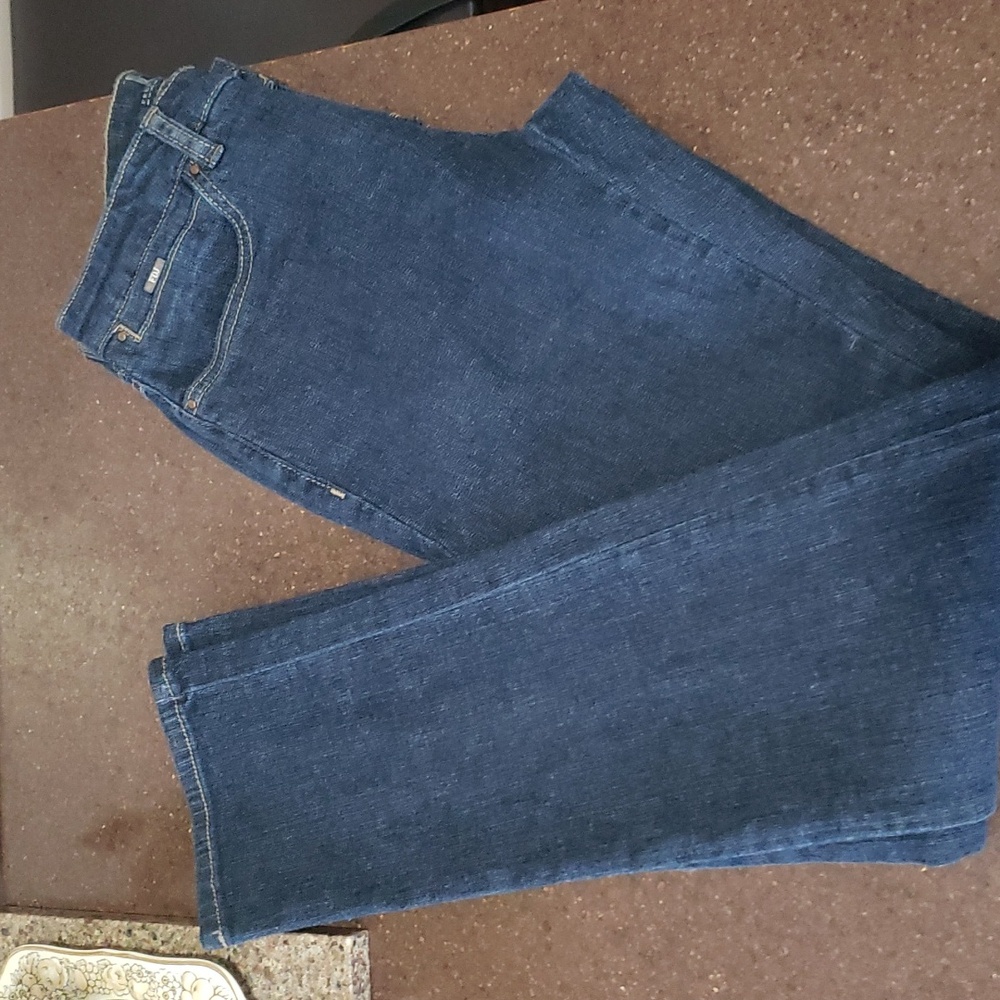 FDJ Olivia French Dressing Jeans, Size 0P, Slim Leg. 29" inseam.